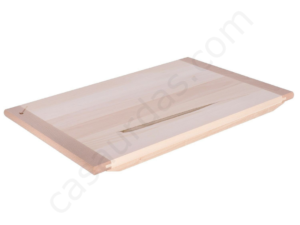 Lime Wood Pastry Board. Dimensions: 60x40x2 cm